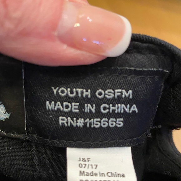 Zelda Nintendo Black Hat w Bright Pattern Brim / Gold Logo / Snap Back - Picture 8 of 10